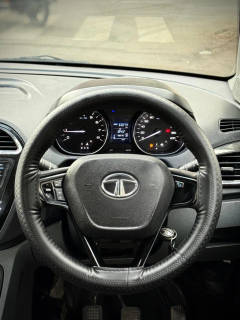 Tata Tigor (2018) 9