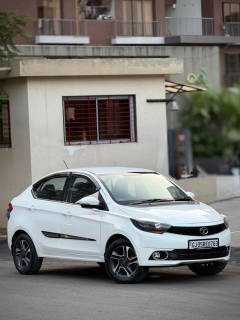 Tata Tigor (2018) 1