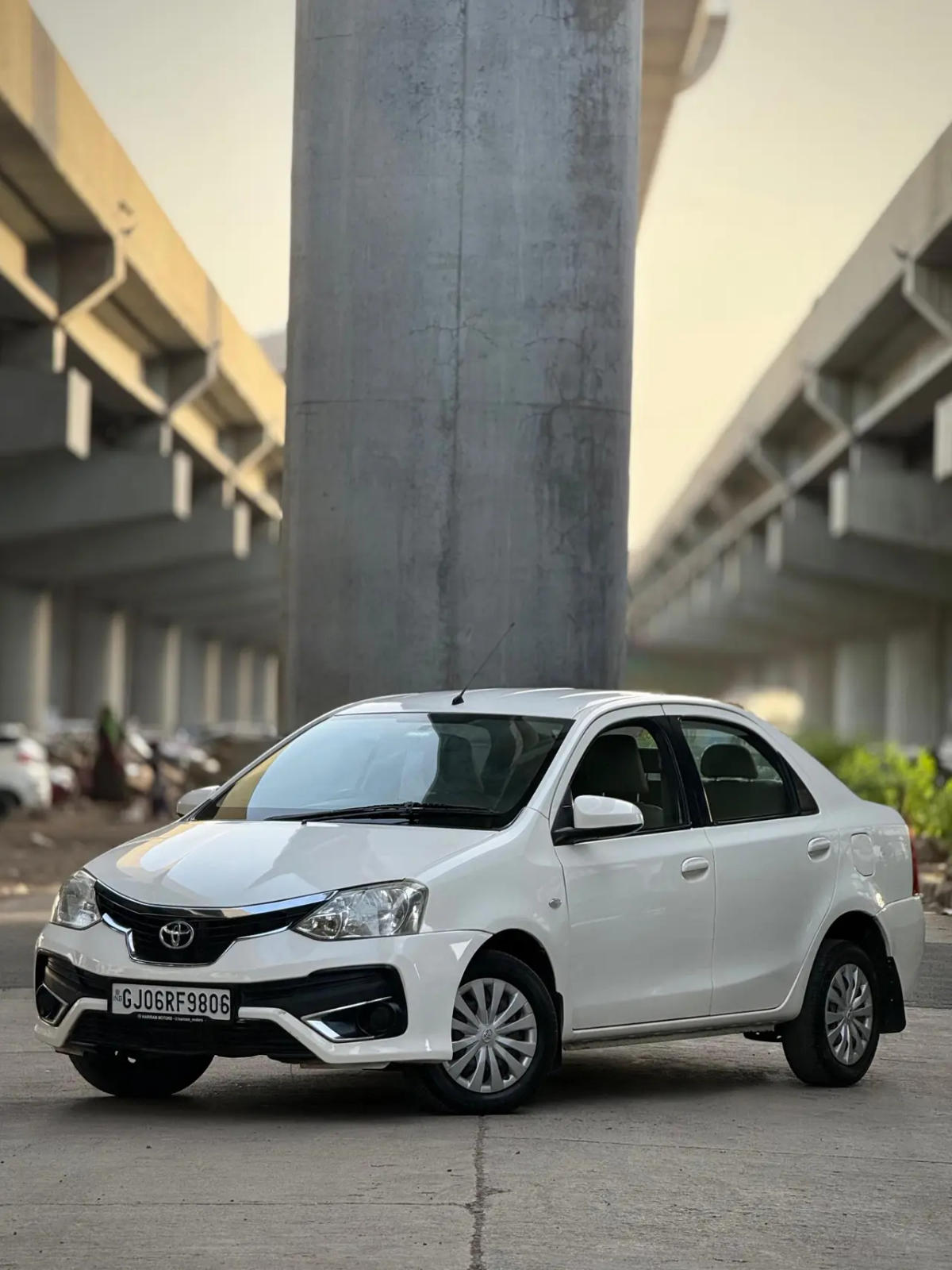 Toyota Etios (2017) 2
