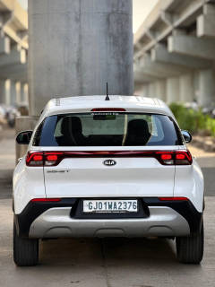 Kia Sonet (2021) 6
