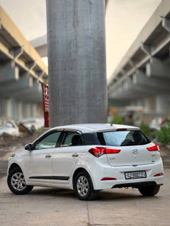 Hyundai I20 (2015) 4