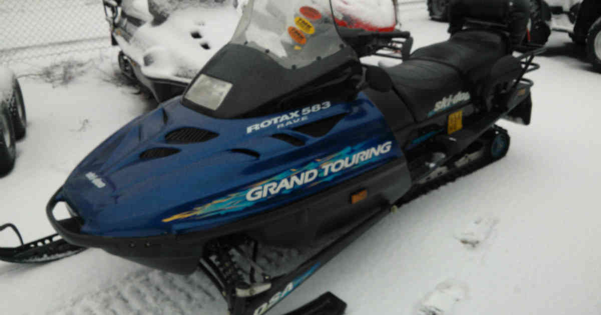снегоход брп gtx 1200. снегоход ski-doo gtx se 1200. Brp ski-doo grand touring 380f 2001. снегоход в гранд мобайл. снегоход "стелс s-800".