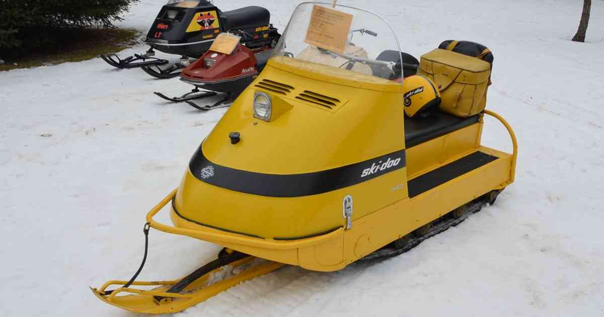 Снегоходы буран свердловской области. Ski-Doo Alpine 640. Ски Ду Альпина 2. Снегоход Ski-Doo Valmont 640. Снегоход Буран 1972.