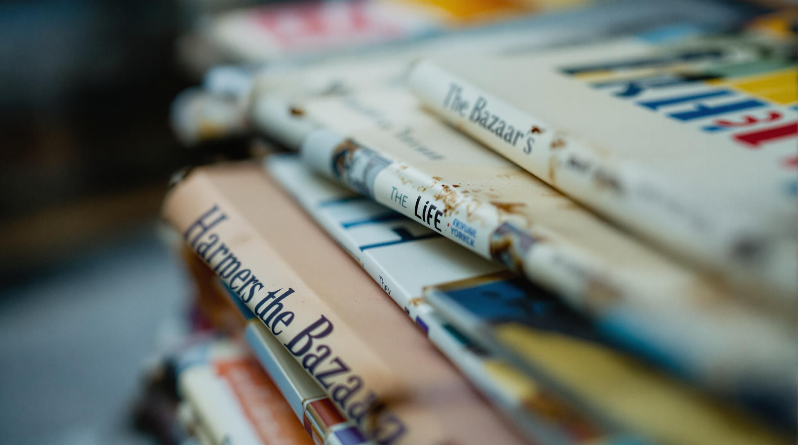 Old Magazine Values: Ultimate Collector's Guide to Vintage Publication Worth