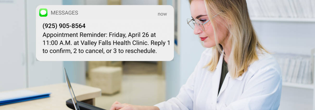 Healthcare clinic sending out HIPAA-compliant appointment reminders using Apptoto and Salesforce Health Cloud