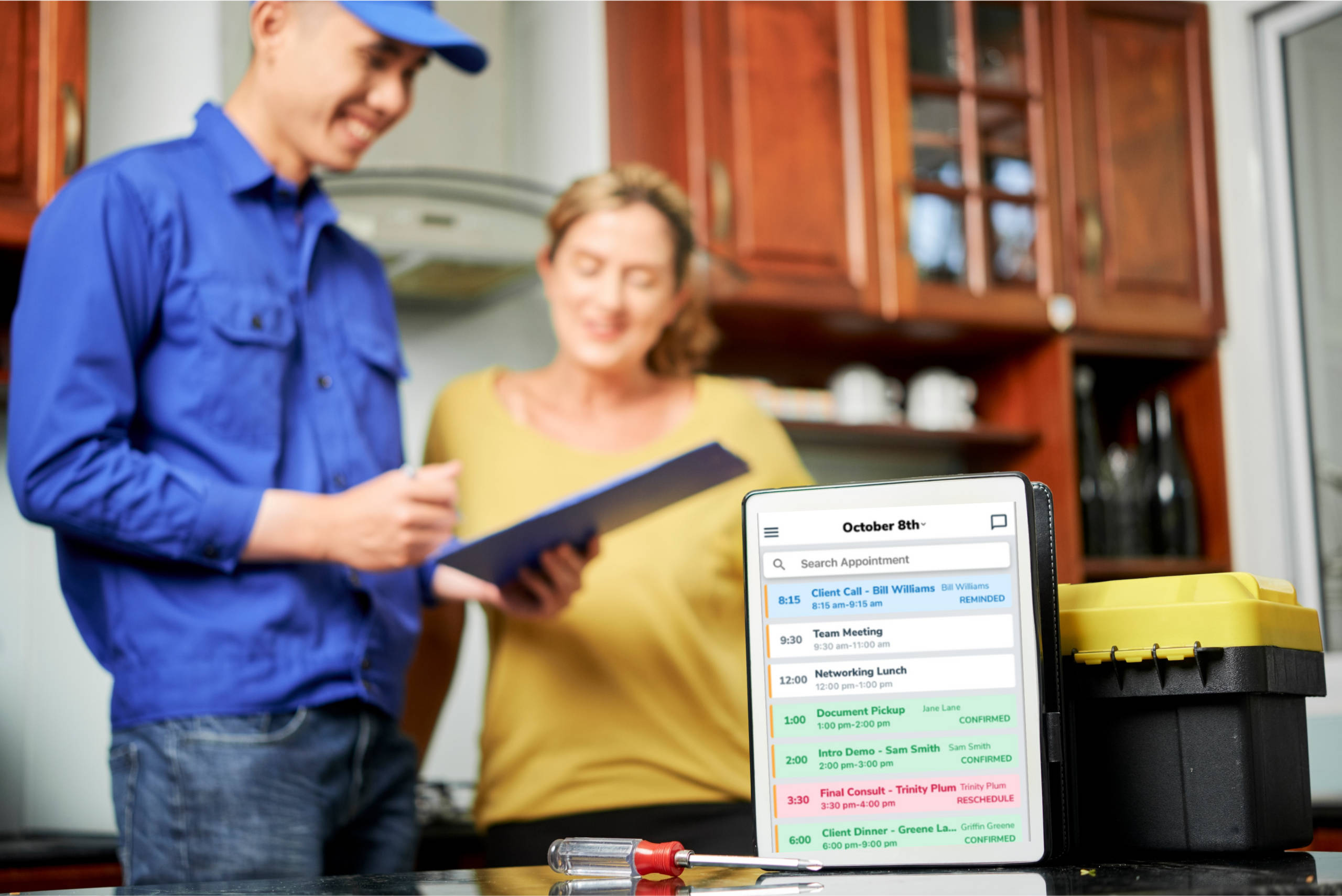 Home services professional meeting with client using Apptoto app