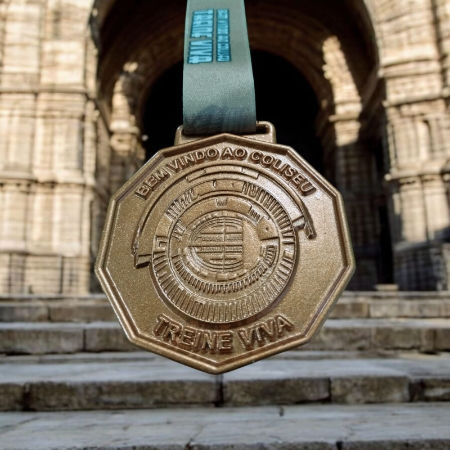 ARENA RUN - O COLISEU TREINÃO DE CORRIDA E CAMINHADA COM ESTAÇÕES DE EXERCÍCIOS