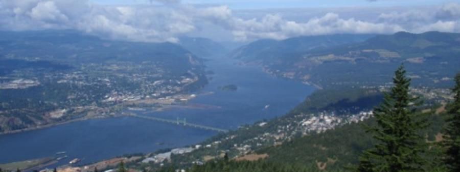 White Salmon Backyard Half & 4 Miler