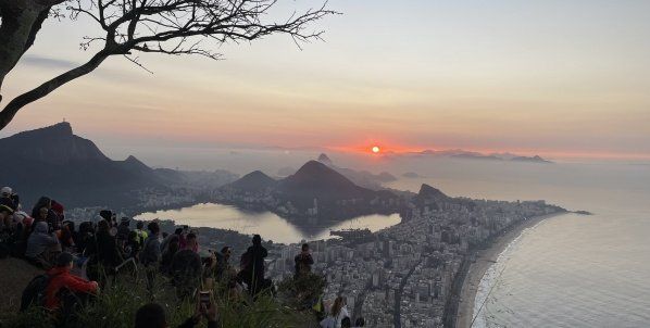 Trilha Morro Dois Irmãos (Amanhecer)