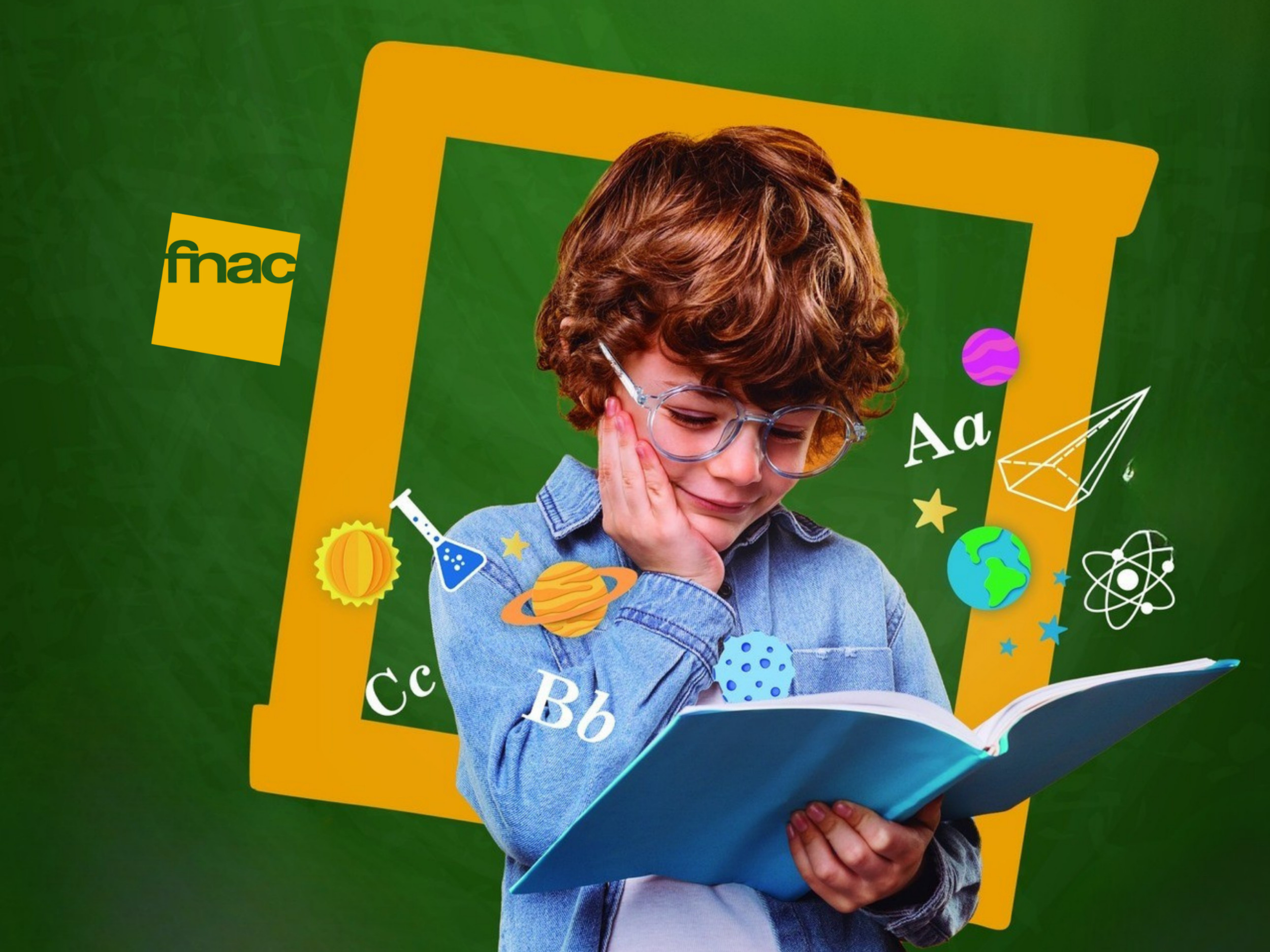 Ein Kind mit Brille liest ein Buch, umgeben von bunten Bildungssymbolen. Der Ton ist neugierig und verspielt.