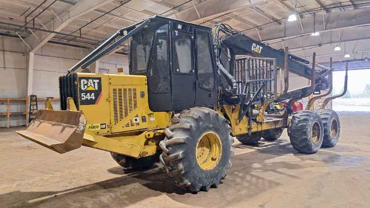 Full Part Out - 2007 Caterpillar 6WD Forwarder