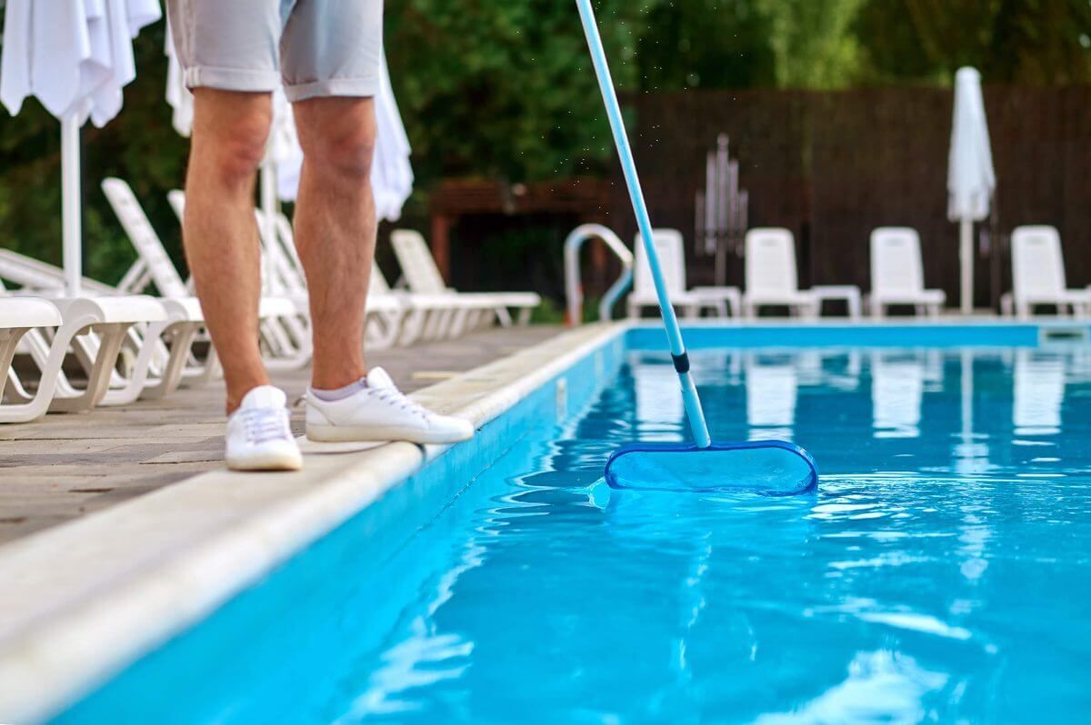 spécialiste entretien de piscine en Gironde