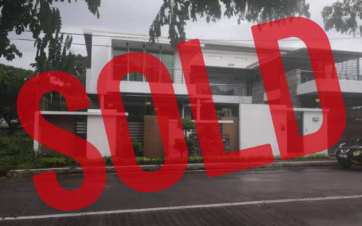 [SOLD] 6-Bedroom House in Orchard Ave., Dasmarinas City, Cavite