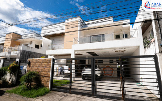 Elegant 7 Bedroom House in BF Homes Paranaque City, Metro Manila