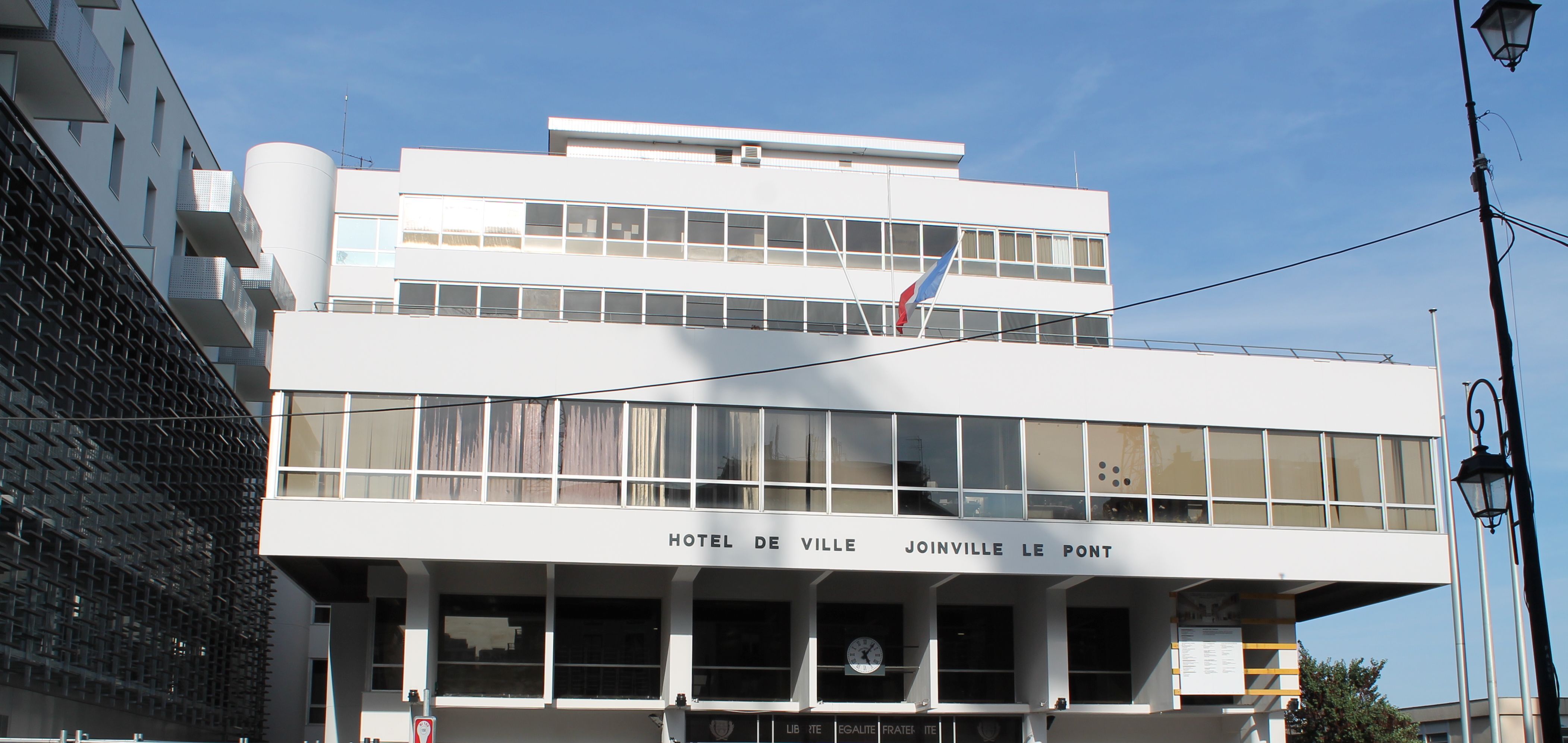 Joinville Le Pont Mairie - Fenetre - Fenetre De Toit