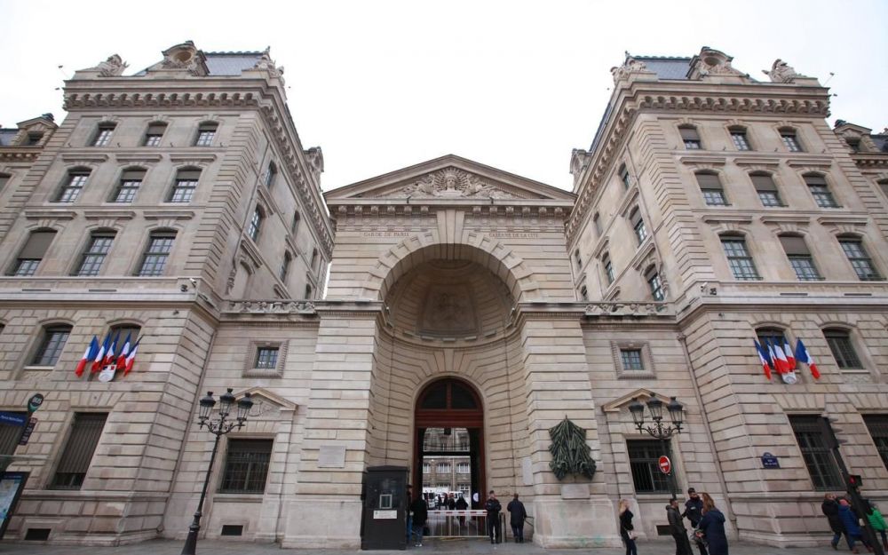 Préfecture De Paris 75 - Vitrier - Vitrage Feuillete