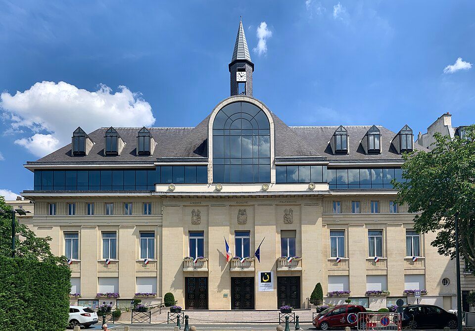 Saint Mandé Mairie - Fenetre - Fenetre De Toit