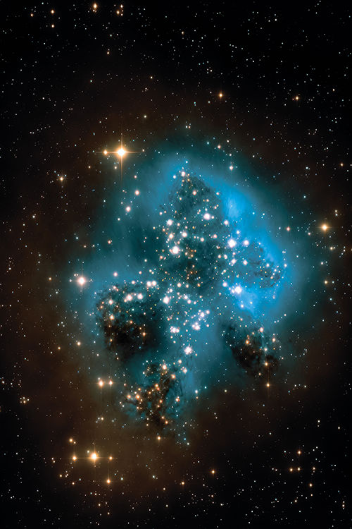 Blue star cluster