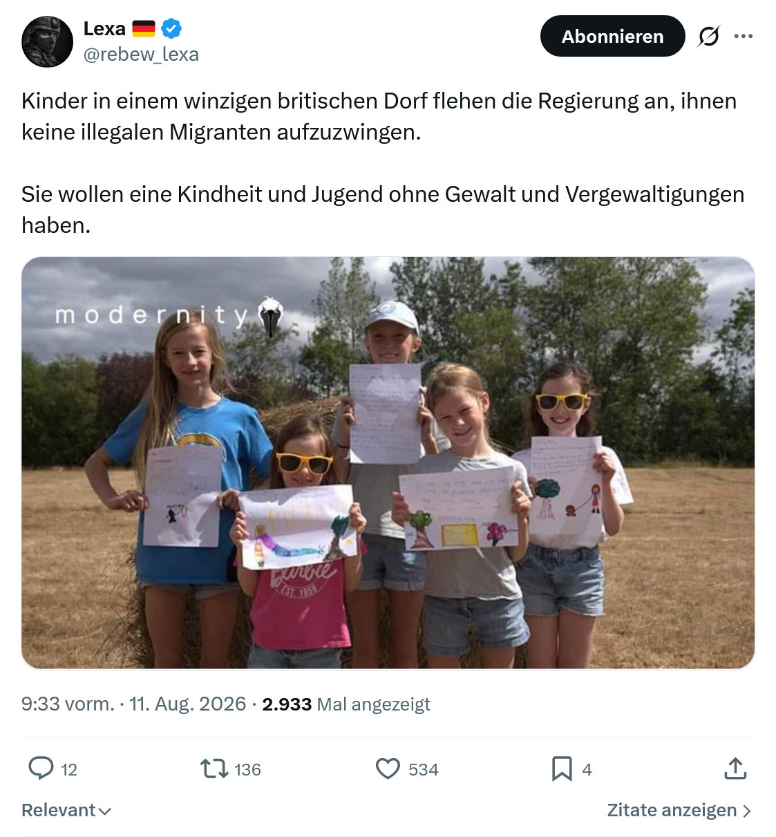 Lexa Rebew: Kinder in einem winzigen...