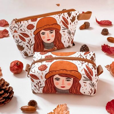 کیف آرایشی کلارا و گربه 24×16