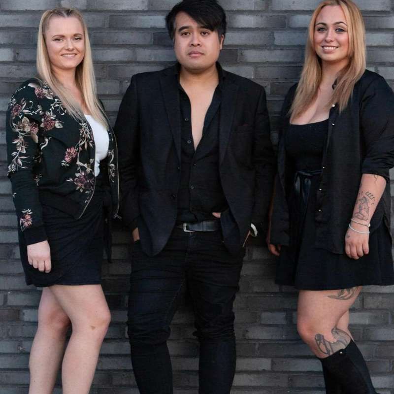 Loose Ends Trio