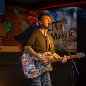 Adam Oliver