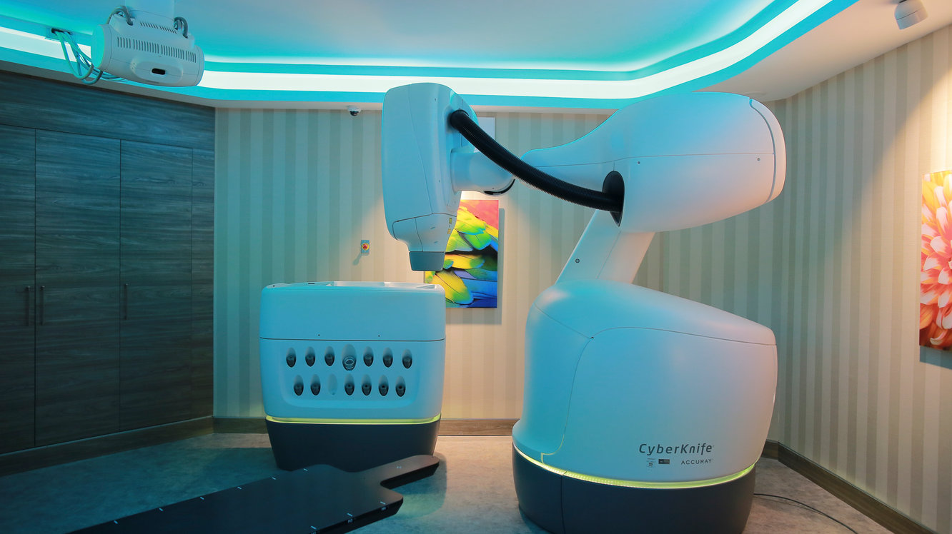 CyberKnife Nedir? CyberKnife M6 Tedavisi Nasıl Uygulanır?