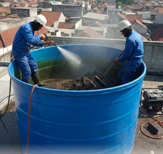 Jasa Cuci Toren di Jabodetabek Solusi Cerdas untuk Perawatan Tangki Air Anda