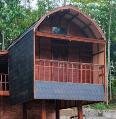 Jasa Pembuatan Rumah Kayu & Gazebo Lamongan: Solusi Hunian Klasik, Kokoh, dan Berkelas