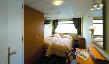 Main deck 2 adjustable twin beds Photo