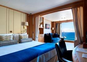 BS - Balcony Suite Photo