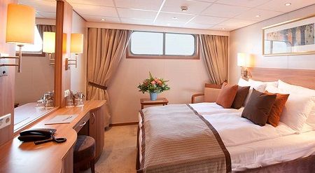 E - Standard Stateroom Photo