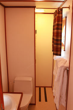 Category 01 - Oceanview Stateroom Photo