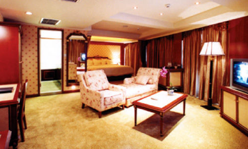 Shangri-La Suite Photo