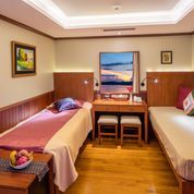 HD - 2 Bed Main Deck Photo