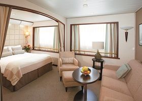 S - Suite Photo