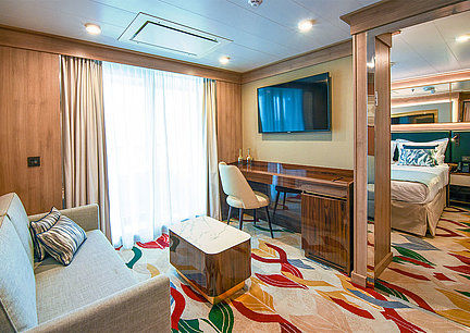 MN - Navigator Suite Deck 5 Photo