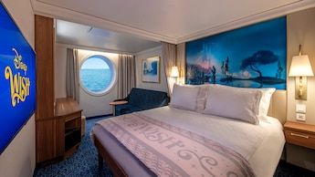 Deluxe Oceanview Stateroom Photo