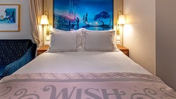 Deluxe Oceanview Stateroom with Verandah Photo