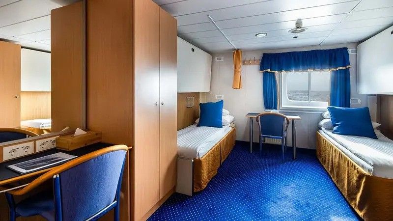 Category 5 - Superior Twin Photo