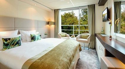 B4 - Cabin with French Balcony Photo