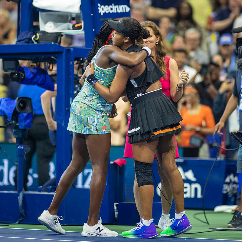 Naomi and Coco Teach Sportsmanship