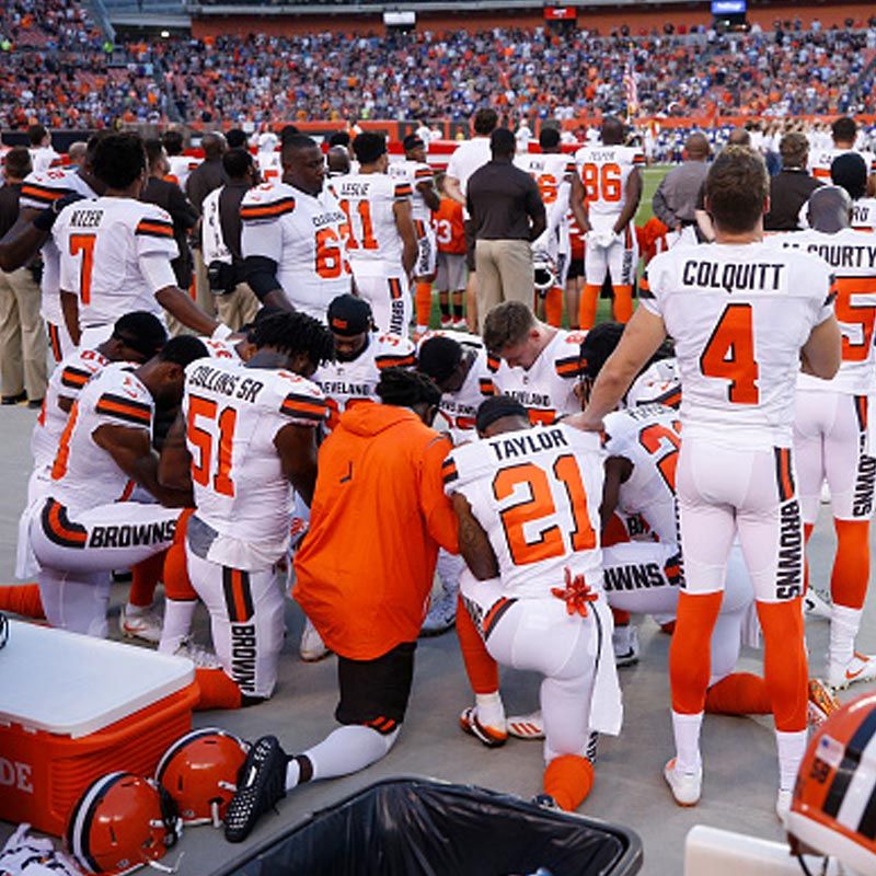 Browns Praying Raises Questions All Christians Should Consider