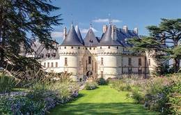 French Gardens Paris and the Loire
