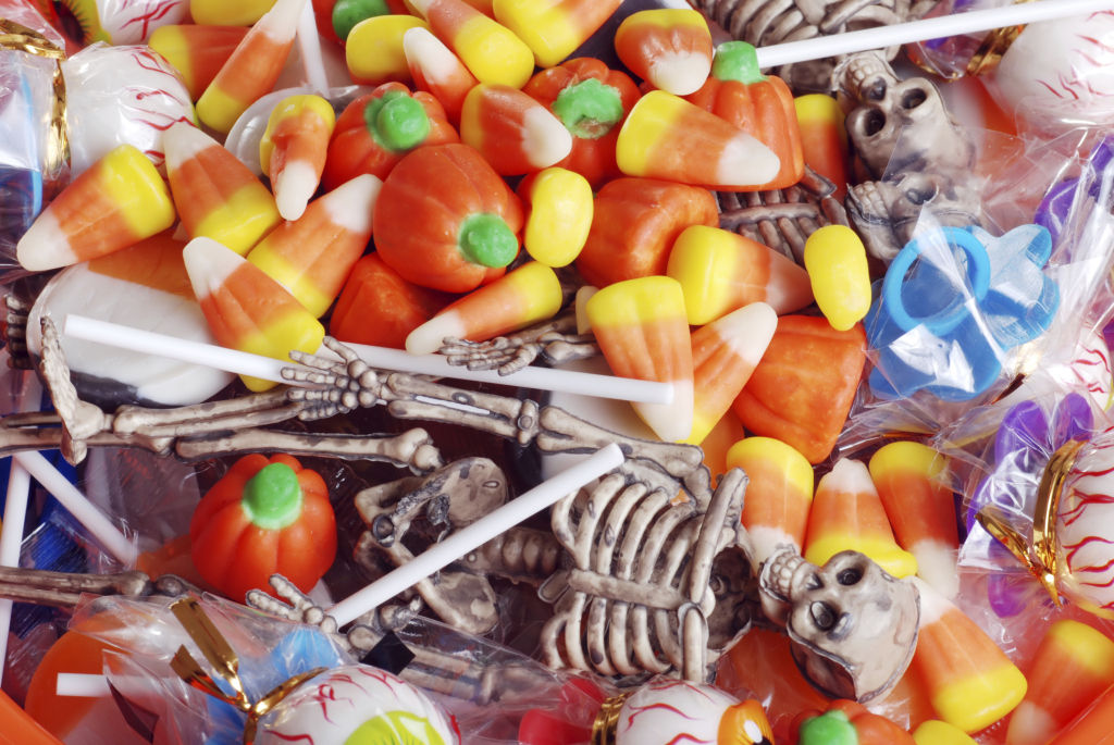 recipes-for-leftover-candy-candy-corn-and-pretzel-bark-york