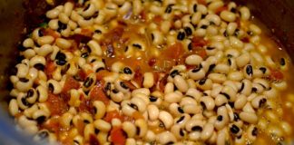 Black Eyed Peas & Lentil Recipes – Lucky Foods for New Years Cooked black-eyed beans