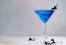 Fourth of July Martini Recipe: Blueberry Martinis Blue cocktail