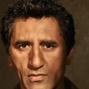 Cliff Curtis