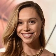 Alexis Ren