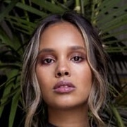 Alisha Boe